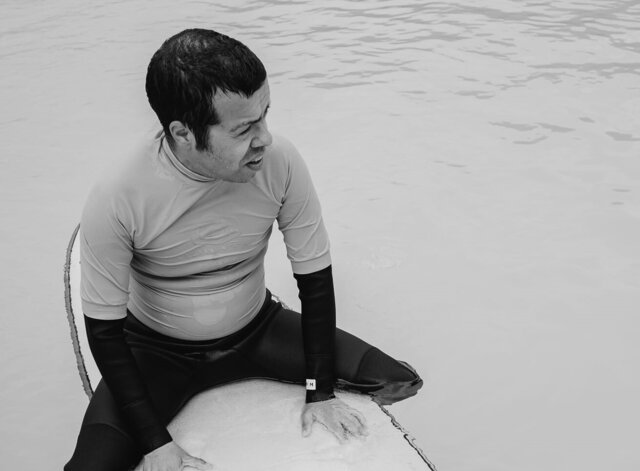 in8555_surf_jpg