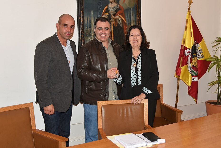 AMVC-Assinatura de Comodato-Entrega de Chaves-DSC_2487-Face